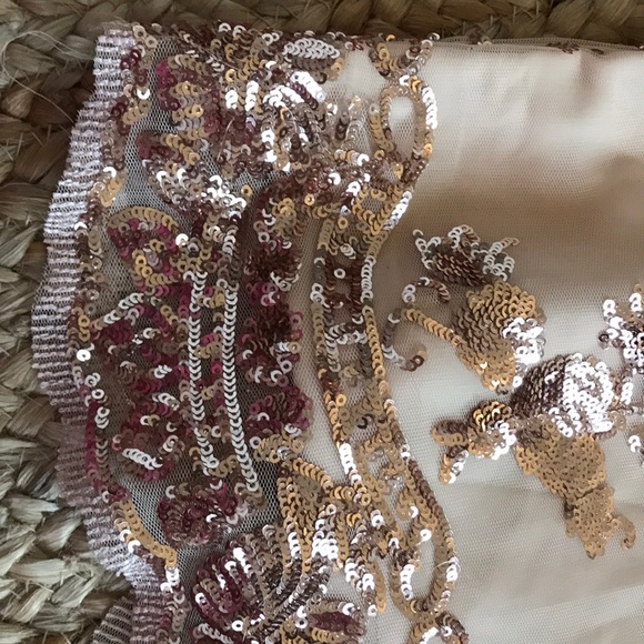 LF SEEK the label rose gold mini skirt - Picture 2 of 5